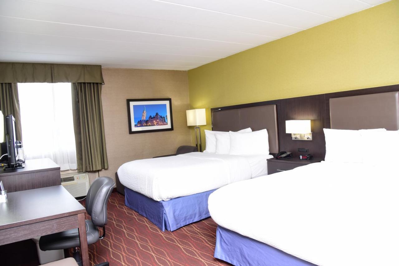 Days Inn By Wyndham Ottawa Eksteriør bilde