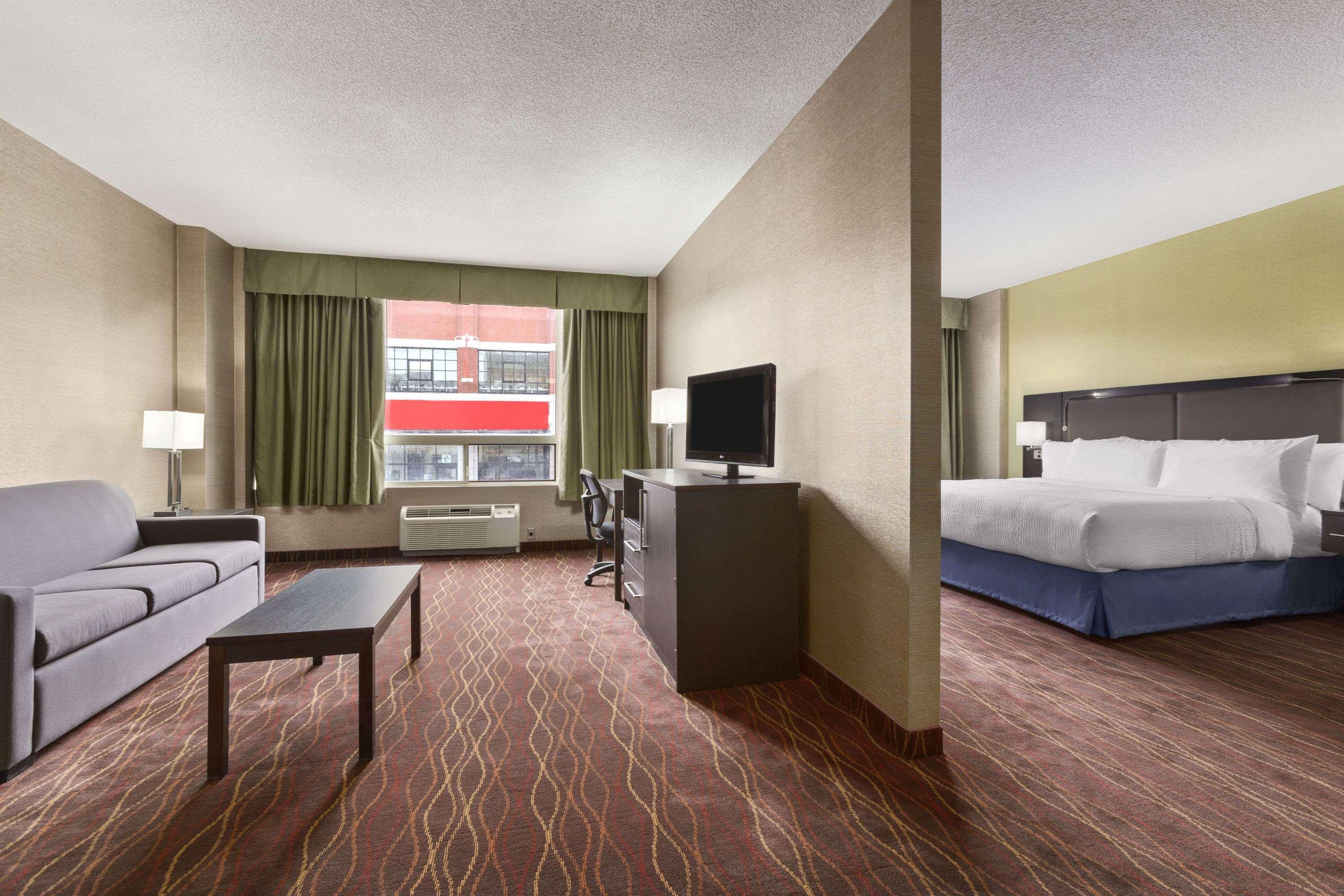 Days Inn By Wyndham Ottawa Eksteriør bilde
